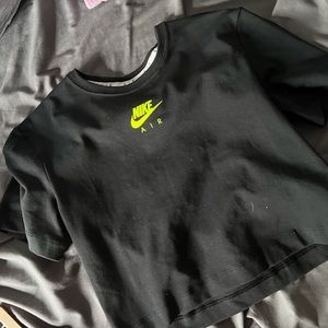 brand new nike crop top
